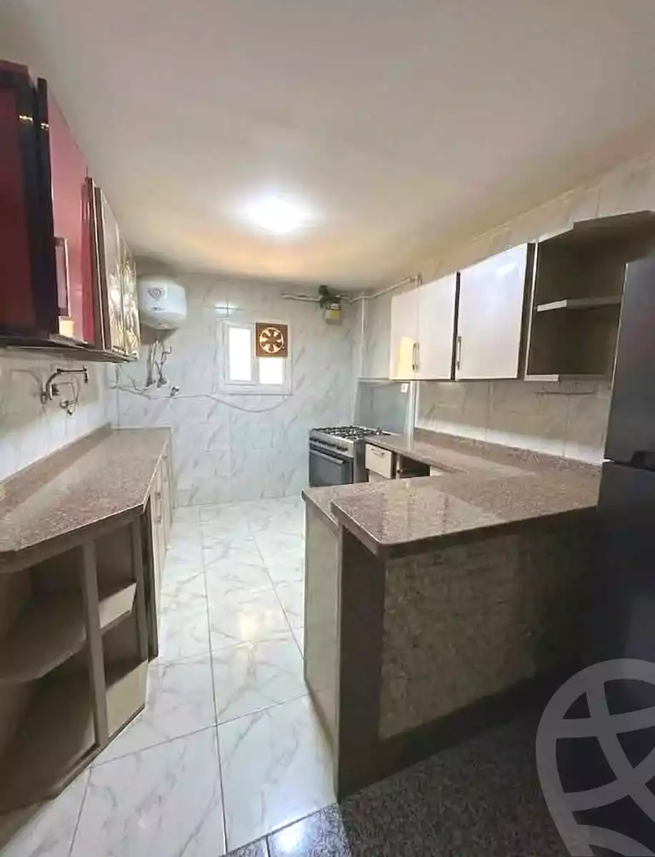 https://aqarmap.com.eg/ar/listing/7337478-for-sale-alexandria-sydy-bshr-sydy-bshr-bhry-shr-mhmwd-l-yswy