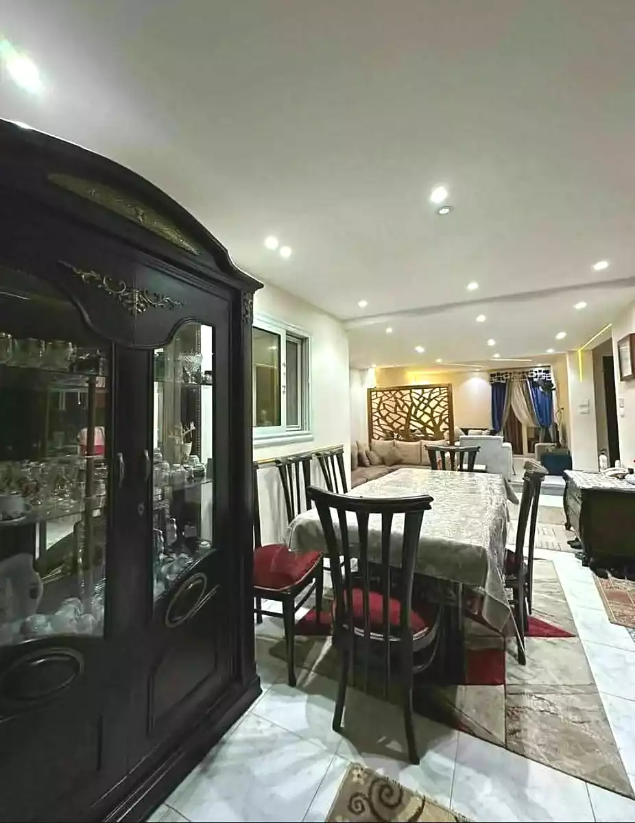https://aqarmap.com.eg/ar/listing/7337478-for-sale-alexandria-sydy-bshr-sydy-bshr-bhry-shr-mhmwd-l-yswy