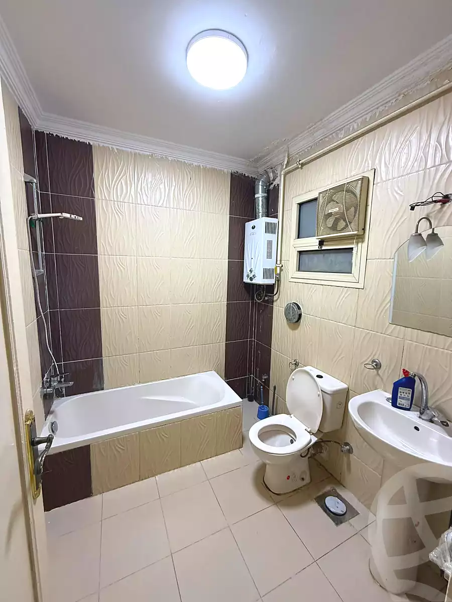 https://aqarmap.com.eg/en/listing/7337636-for-rent-cairo-6th-of-october-el-ahyaa-neighborhood-4th-neighbourhood-1