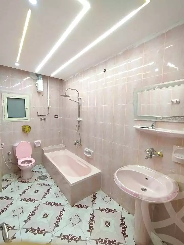 https://aqarmap.com.eg/ar/listing/7337824-for-sale-alexandria-lsywf-el-falki