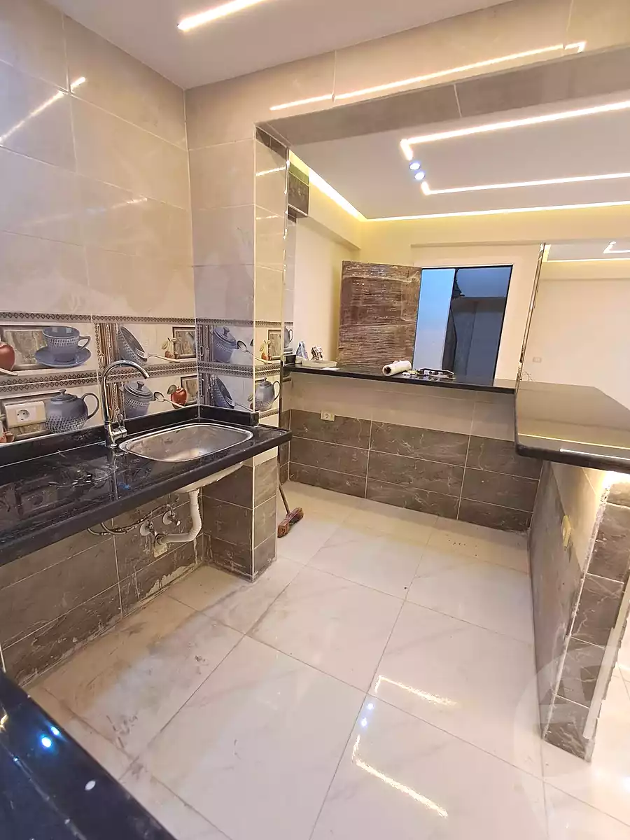 https://aqarmap.com.eg/ar/listing/7337851-for-sale-alexandria-miami-khld-bn-lwlyd