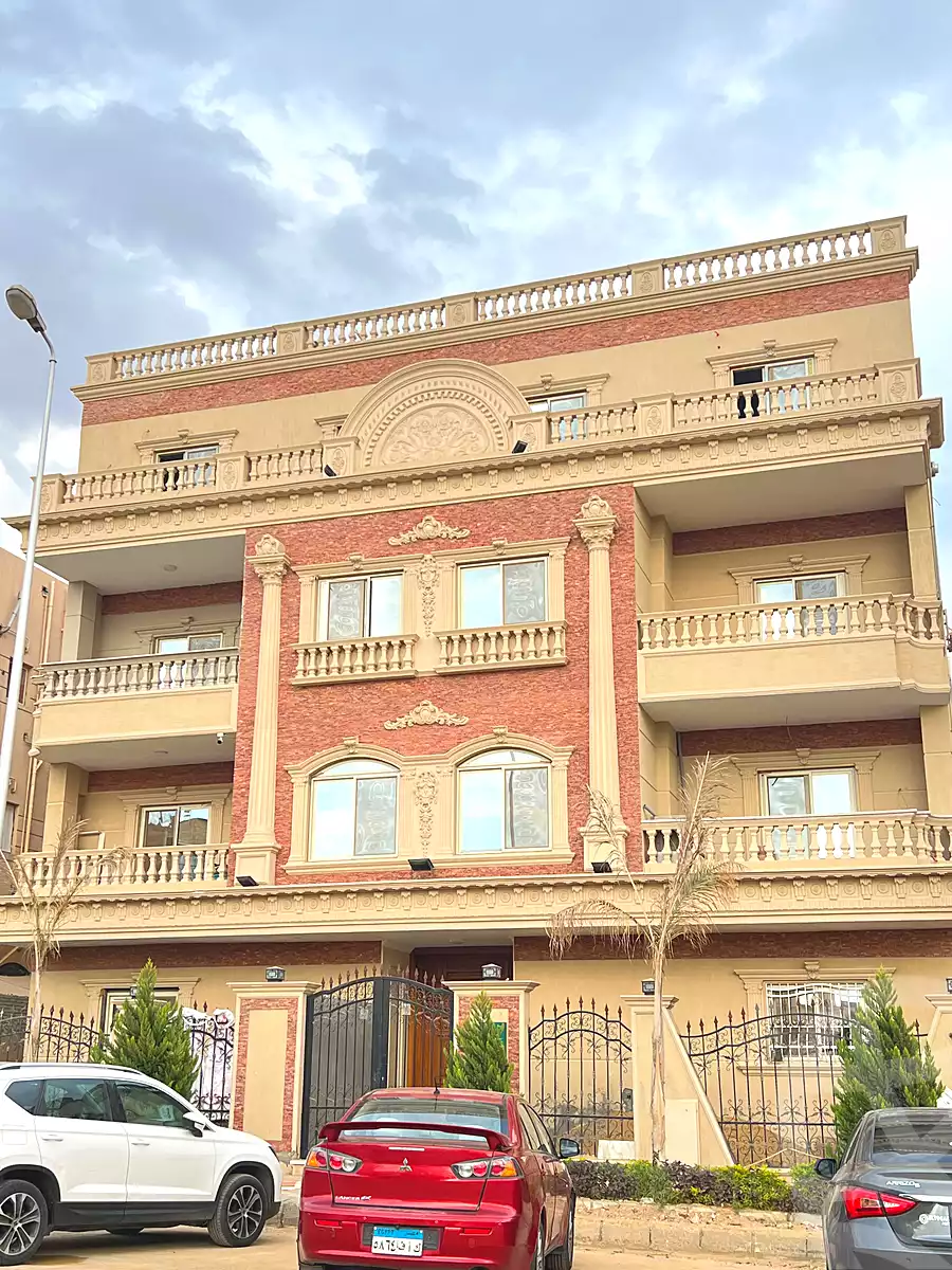 https://aqarmap.com.eg/en/listing/7337979-for-sale-cairo-new-cairo-el-yassamin-el-yasmeen-3-mohamed-rahim-st