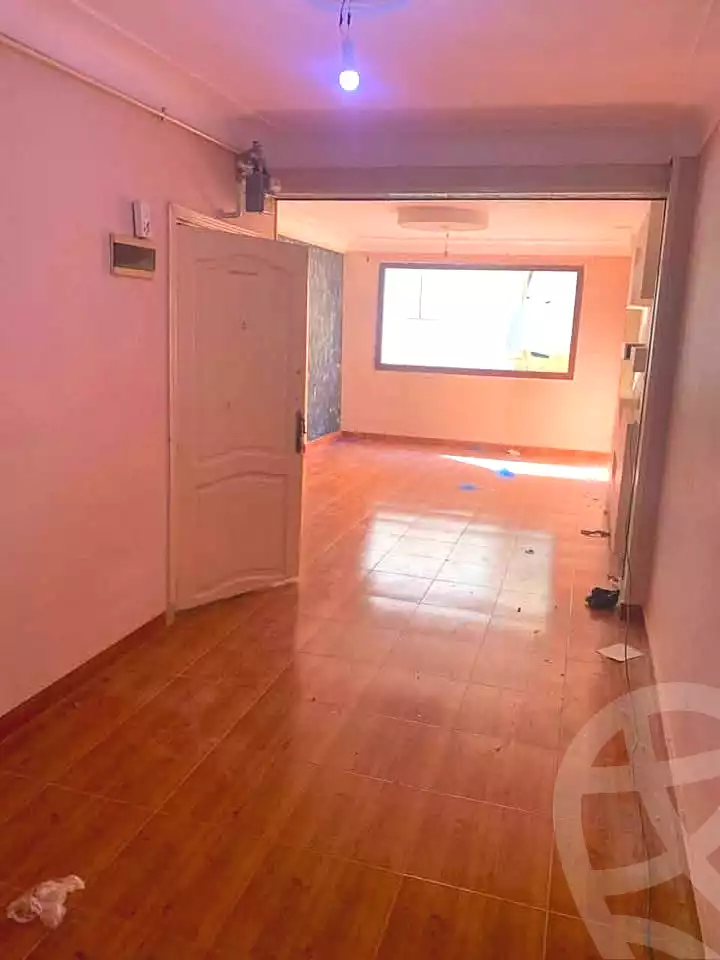 https://aqarmap.com.eg/en/listing/7337994-for-sale-alexandria-lsywf-el-falki