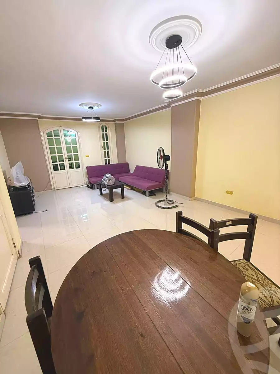 https://aqarmap.com.eg/ar/listing/7338067-for-rent-cairo-6th-of-october-el-ahyaa-neighborhood-4th-neighbourhood-1