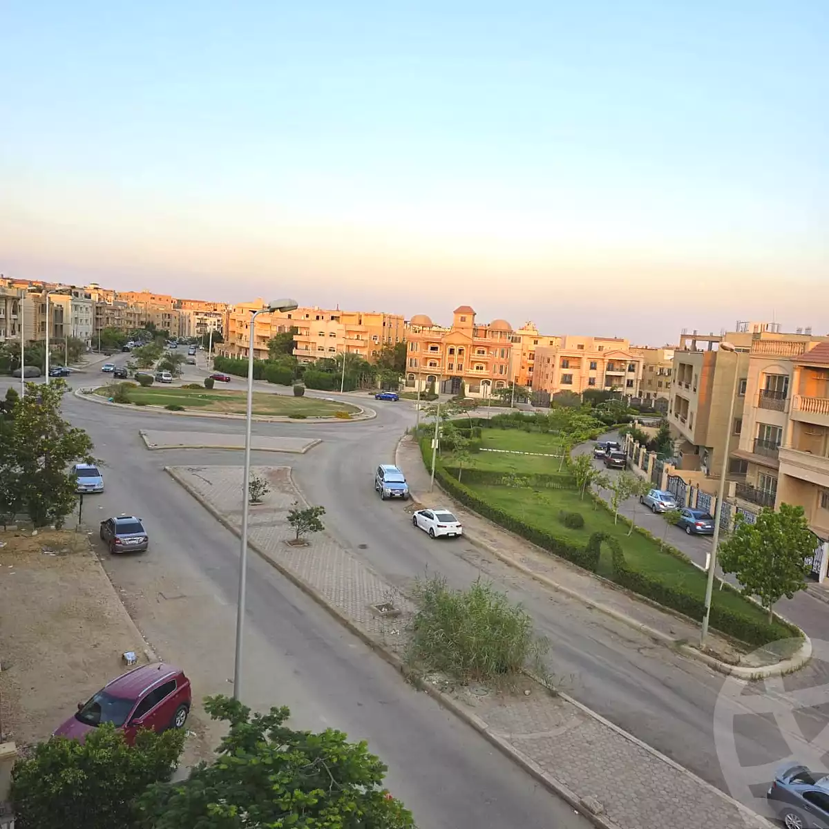 https://aqarmap.com.eg/ar/listing/7338111-for-sale-cairo-el-sheikh-zayed-city-mntq-fr-y-bmdyn-lshykh-zyd