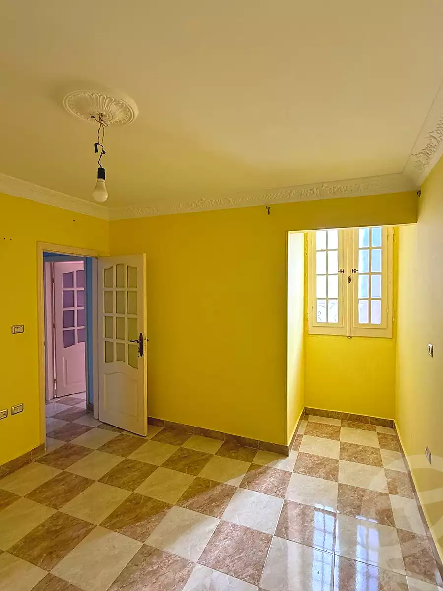 https://aqarmap.com.eg/ar/listing/7338175-for-sale-cairo-6th-of-october-el-ahyaa-neighborhood-3rd-al-hay-al-thalith-st
