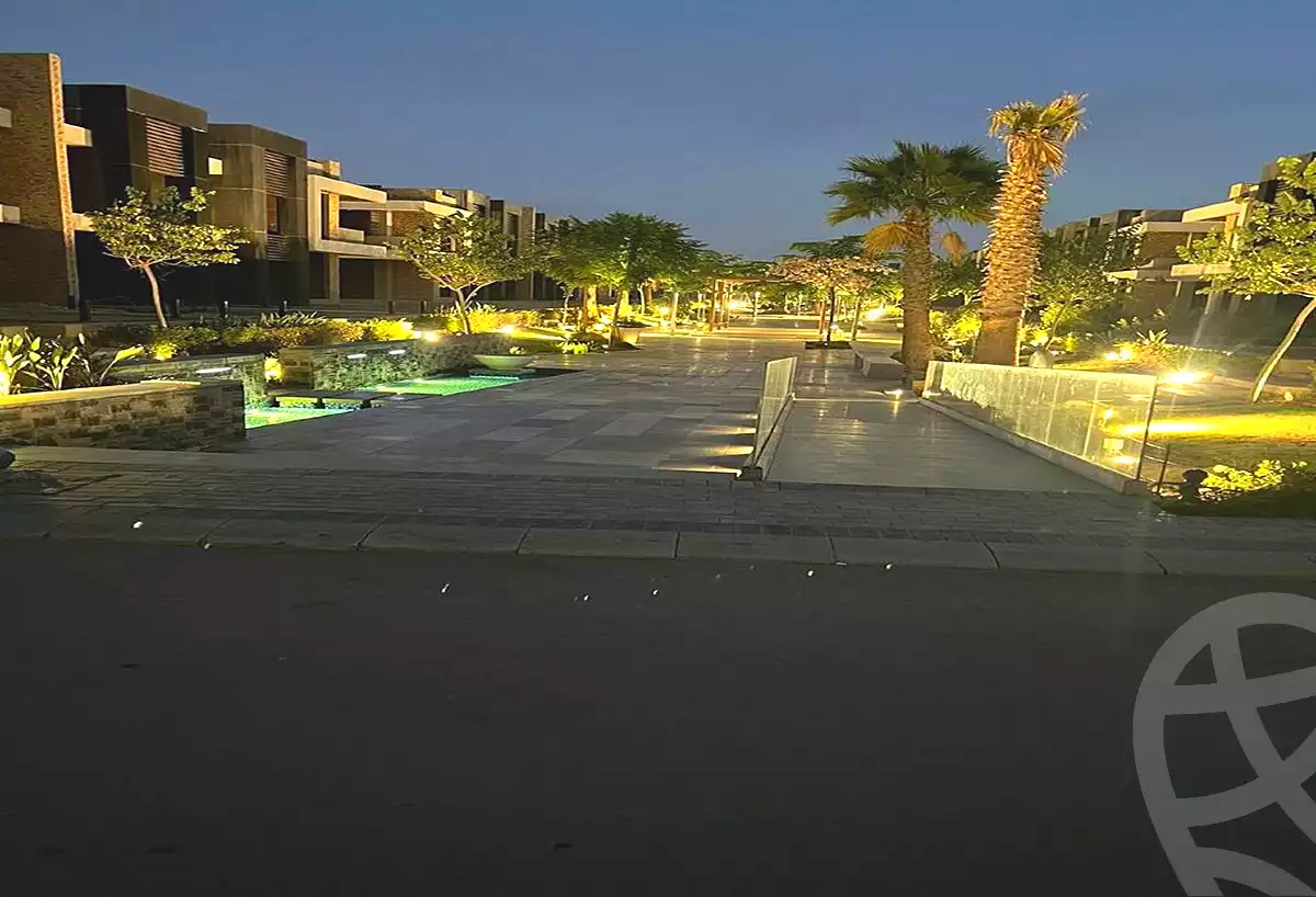 https://aqarmap.com.eg/ar/listing/7338198-for-sale-cairo-new-administrative-capital-r7-mydtwn-fyl-mwl-btr-hwm