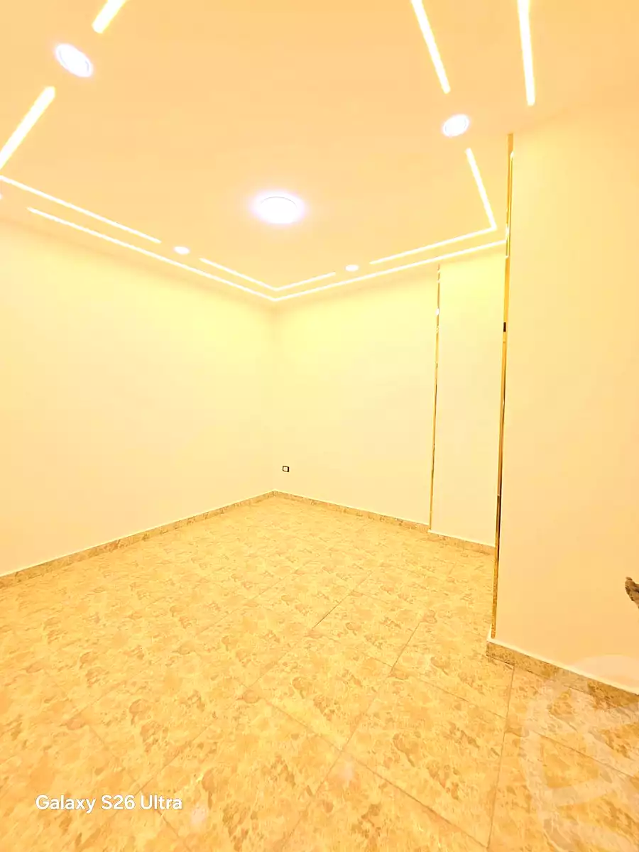 https://aqarmap.com.eg/ar/listing/7338303-for-sale-alexandria-sydy-bshr-sydy-bshr-bhry-shr-khld-bn-lwlyd
