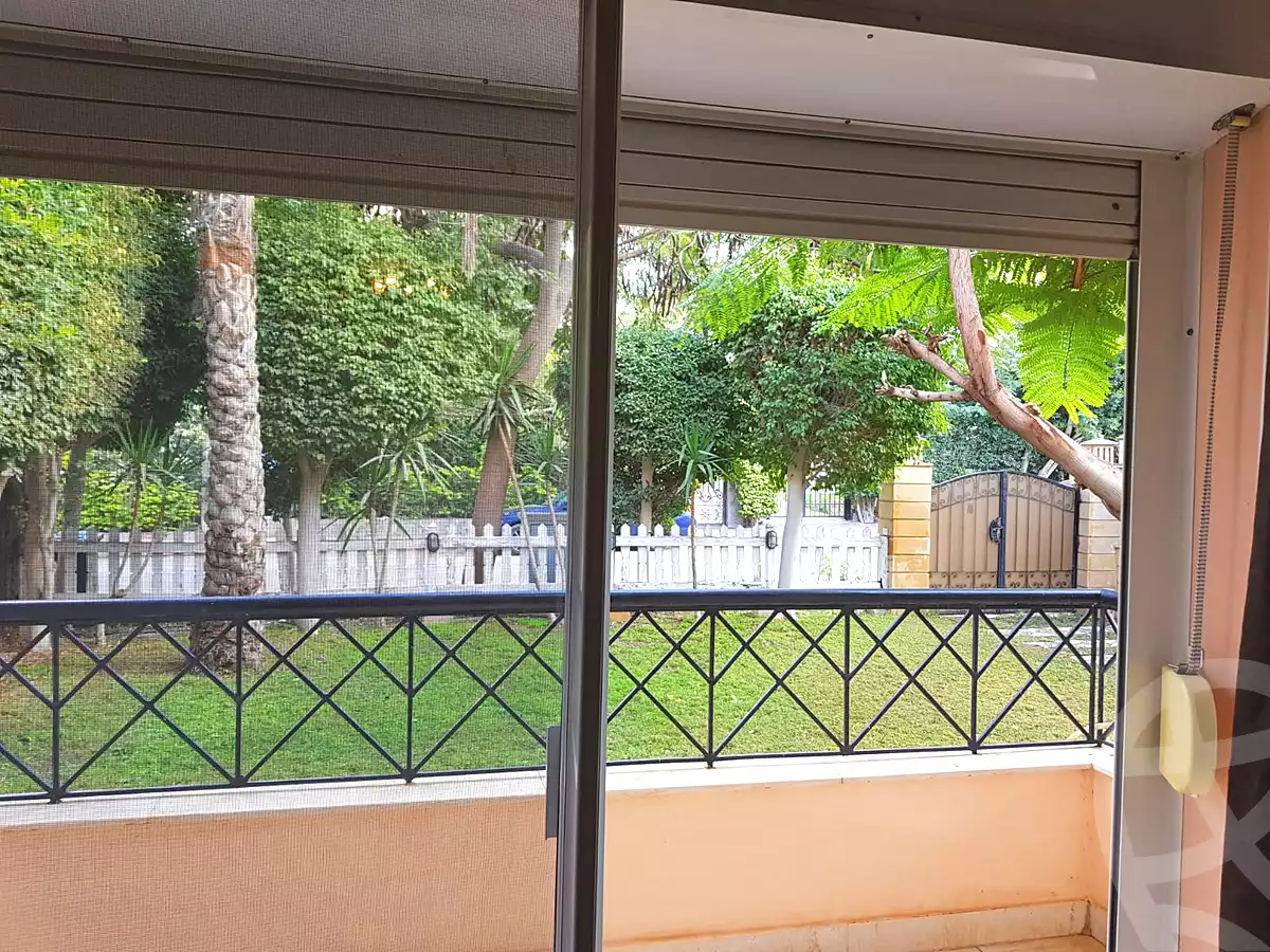 https://aqarmap.com.eg/ar/listing/7338494-for-sale-cairo-new-cairo-lrhb-city-phase-1-youssef-el-sebaey-st