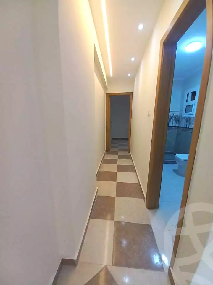 https://aqarmap.com.eg/ar/listing/7338539-for-sale-alexandria-sydy-bshr-sydy-bshr-bhry-shr-mhmd-njyb