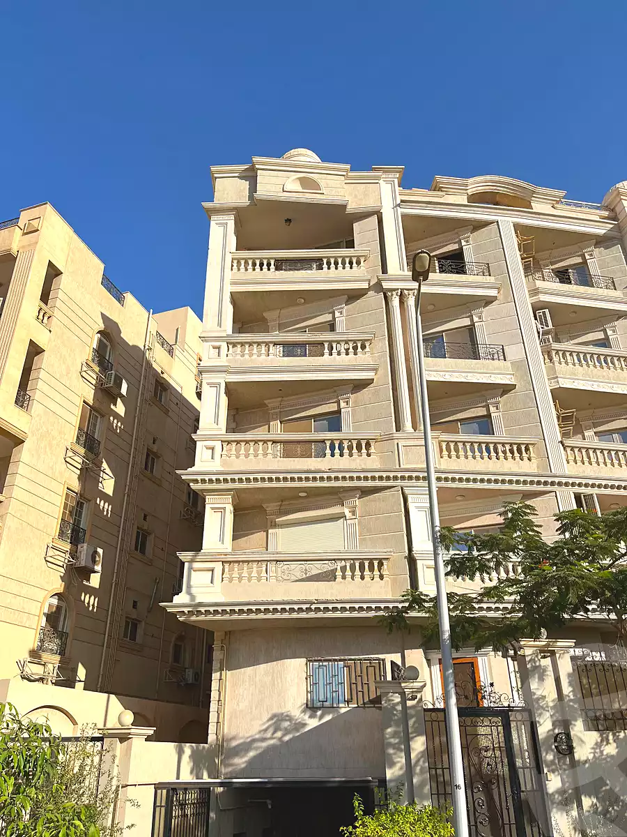 https://aqarmap.com.eg/ar/listing/7338674-for-sale-cairo-new-cairo-el-lotus-lotus-north-lmntq-lthny-llwts-lshmly