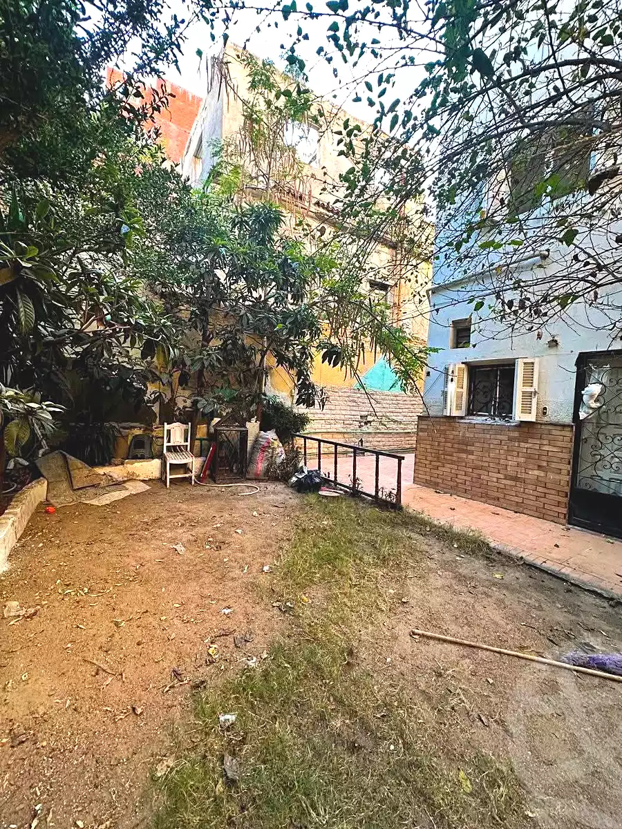 https://aqarmap.com.eg/en/listing/7338705-for-sale-alexandria-al-agamy-lbytsh-bianchiii-street-11