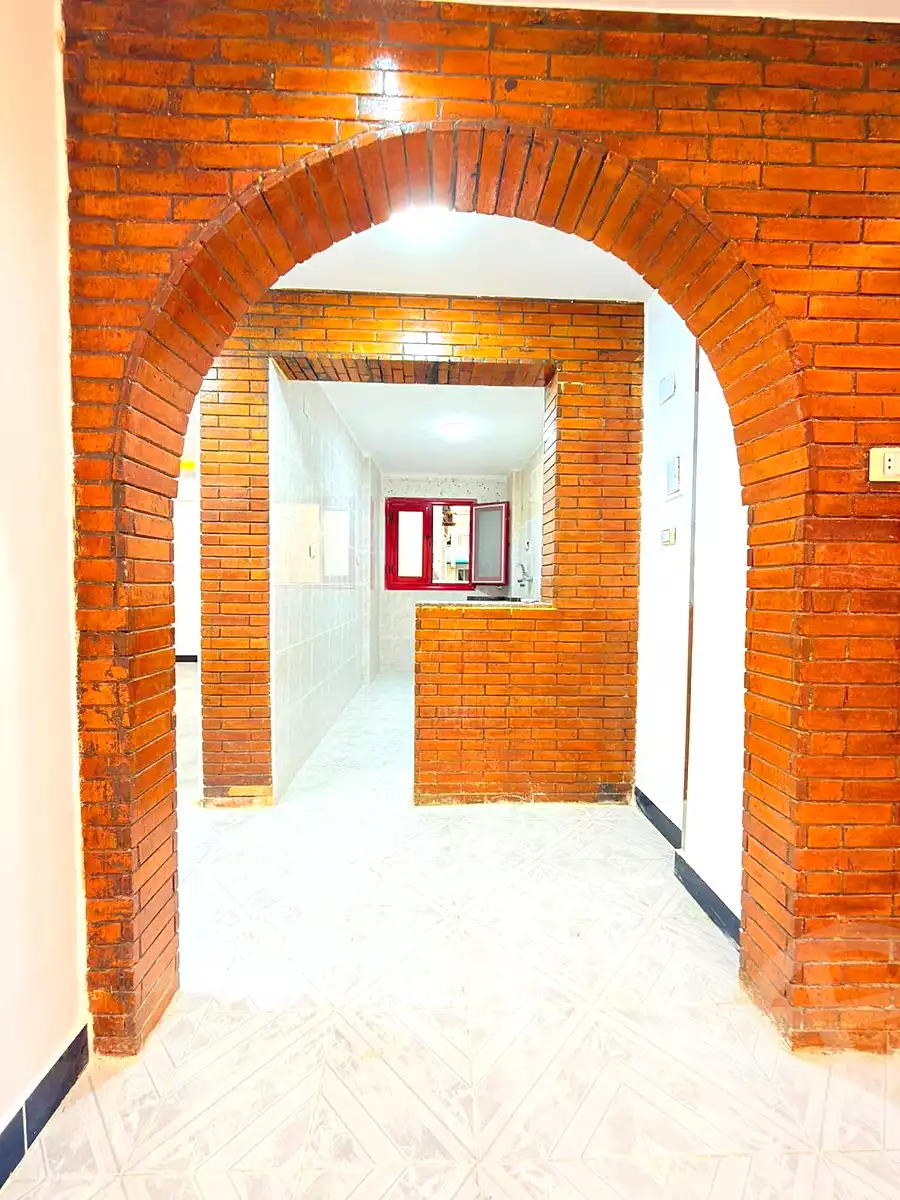 https://aqarmap.com.eg/ar/listing/7338840-for-sale-alexandria-al-agamy-shataa-el-nakheel