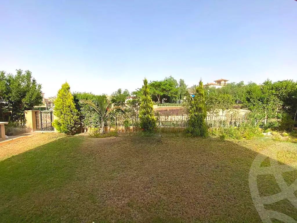 https://aqarmap.com.eg/ar/listing/7338825-for-sale-cairo-new-cairo-compounds-mivida-mivida-parcel