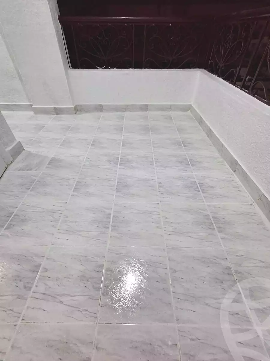 https://aqarmap.com.eg/ar/listing/7338852-for-sale-alexandria-al-agamy-shataa-el-nakheel