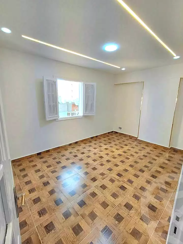 https://aqarmap.com.eg/en/listing/7338859-for-sale-alexandria-sydy-bshr-sydy-bshr-bhry-gamal-abd-el-nasir-st