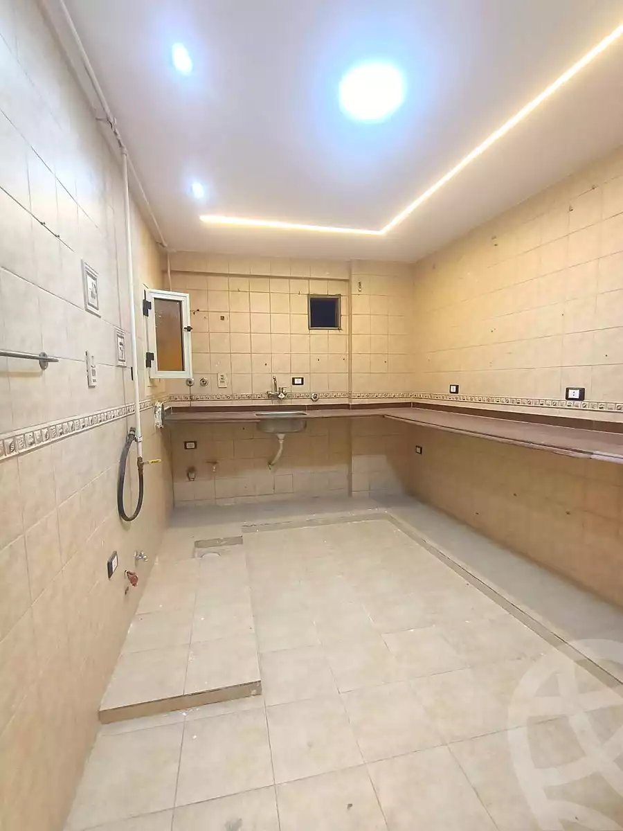 https://aqarmap.com.eg/en/listing/7338876-for-sale-alexandria-al-agamy-bw-ywsf