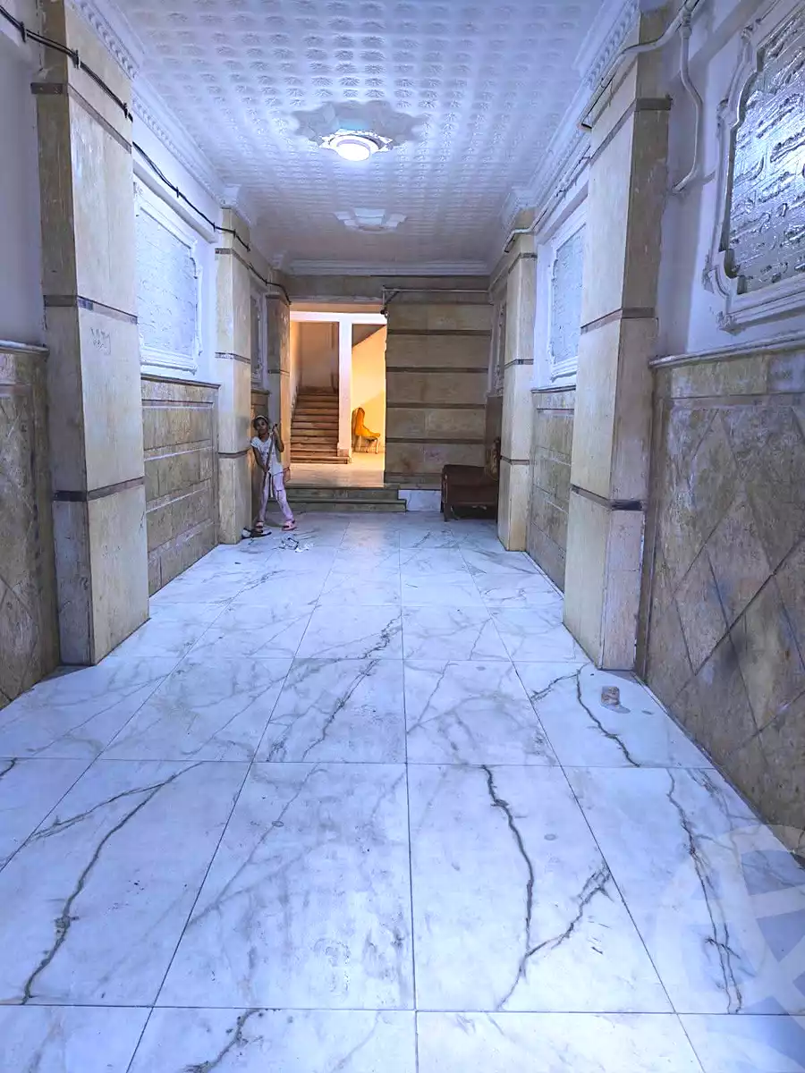 https://aqarmap.com.eg/en/listing/7338916-for-sale-alexandria-al-agamy-el-hanouvel-kasr-al-quiri-st-1