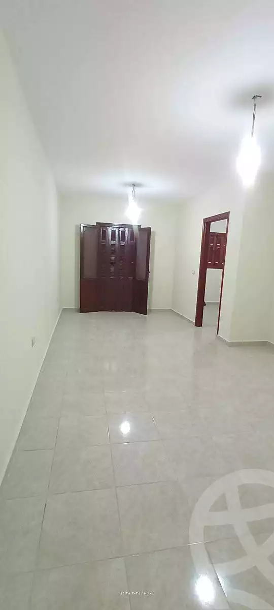 https://aqarmap.com.eg/en/listing/7338978-for-sale-alexandria-al-agamy-el-hanouvel-el-warsha-st