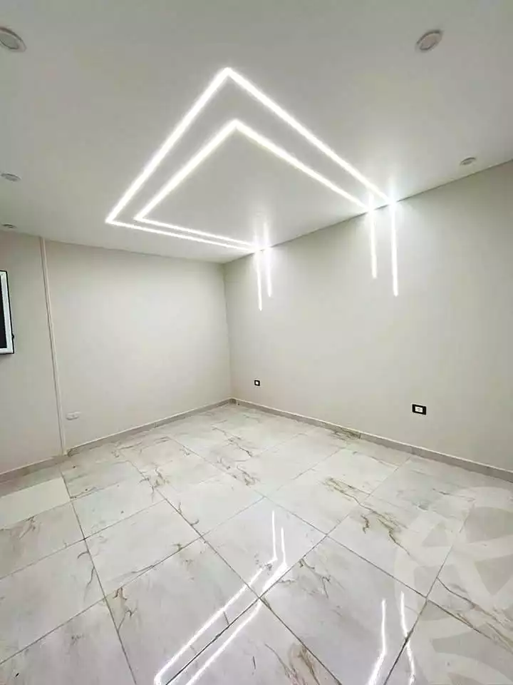 https://aqarmap.com.eg/ar/listing/7339151-for-sale-alexandria-al-agamy-lbytsh