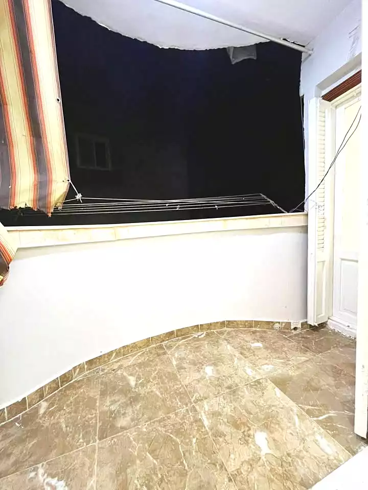 https://aqarmap.com.eg/ar/listing/7339151-for-sale-alexandria-al-agamy-lbytsh