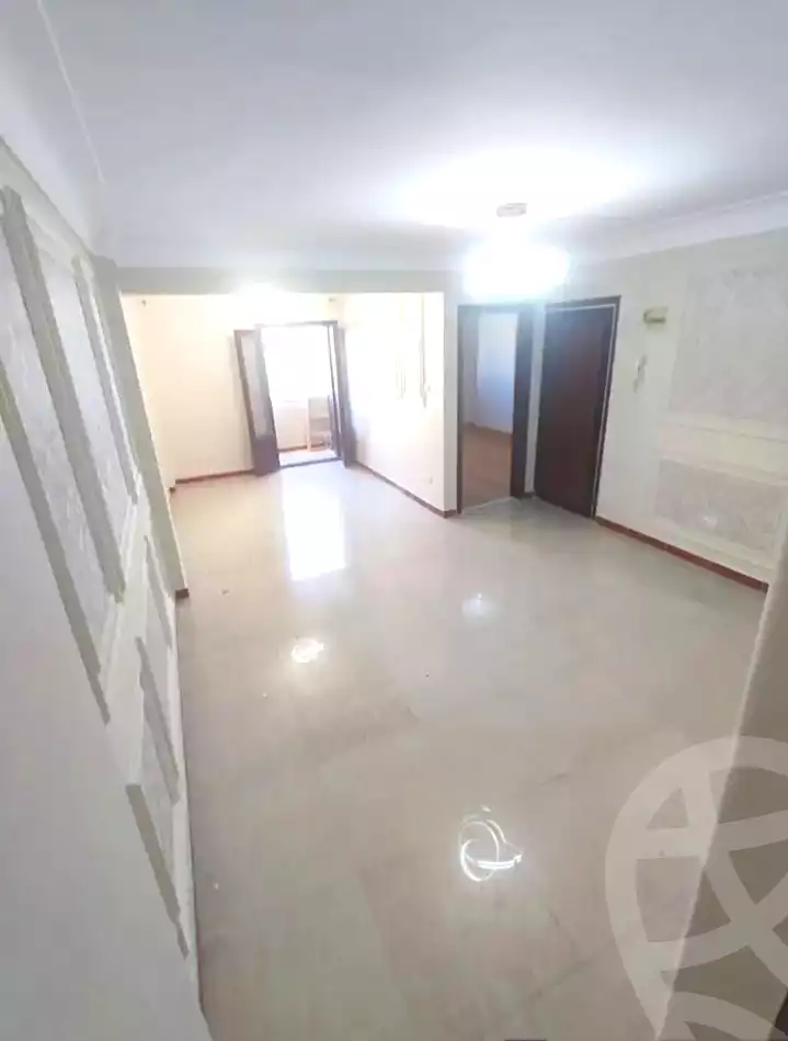 https://aqarmap.com.eg/en/listing/7339246-for-rent-alexandria-miami-shr-jml-bd-lnsr