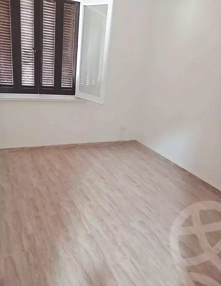 https://aqarmap.com.eg/en/listing/7339255-for-rent-alexandria-mostafa-kamel-area