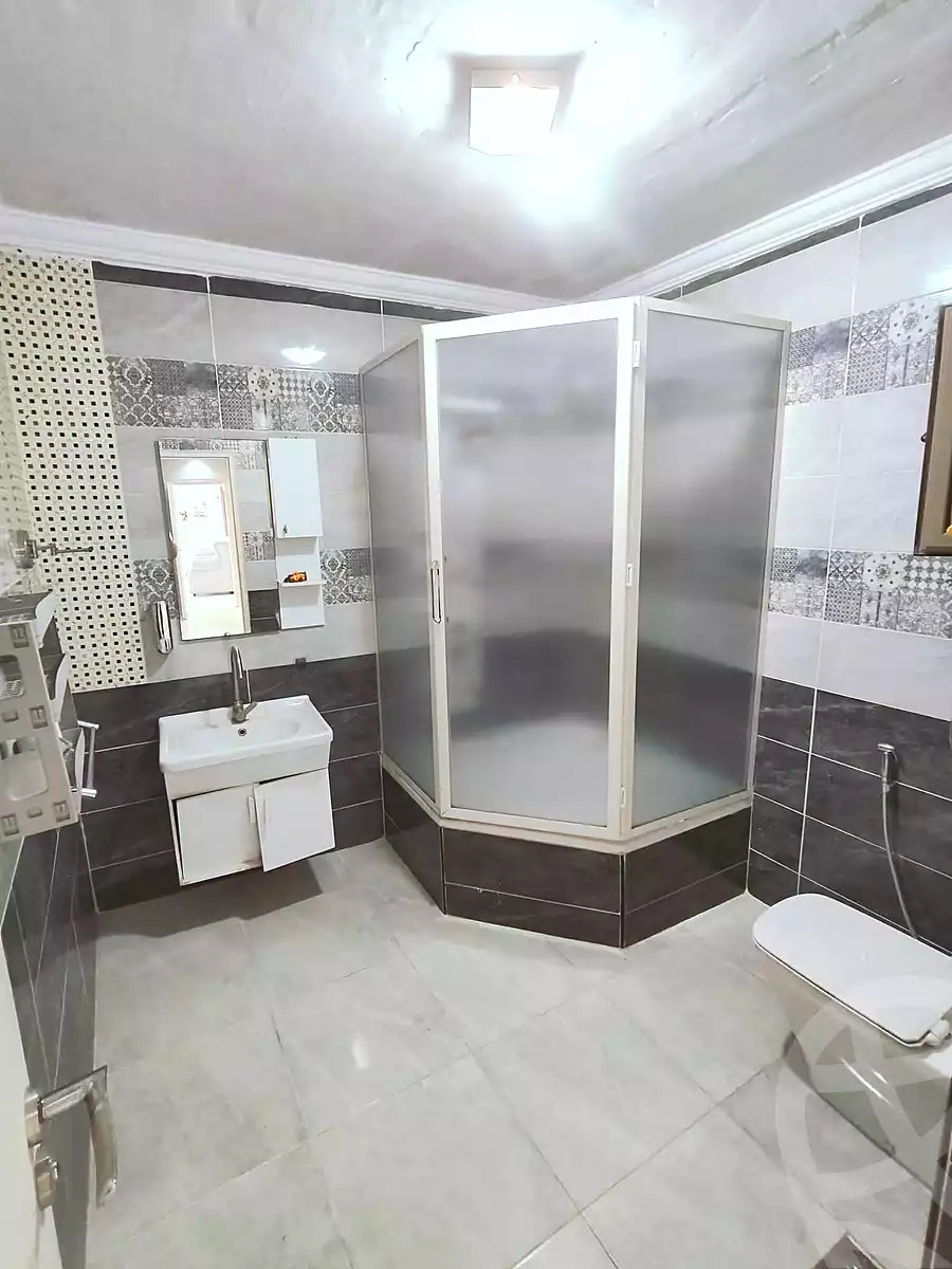 https://aqarmap.com.eg/ar/listing/7339261-for-sale-alexandria-sydy-bshr-sydy-bshr-bhry-shr-mhmwd-l-yswy