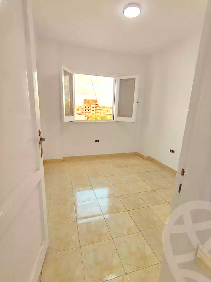 https://aqarmap.com.eg/ar/listing/7339281-for-sale-alexandria-al-agamy-shataa-el-nakheel