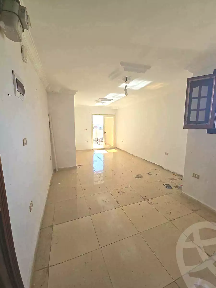 https://aqarmap.com.eg/ar/listing/7339359-for-sale-alexandria-sydy-bshr-sydy-bshr-bhry-gamal-abd-el-nasir-st