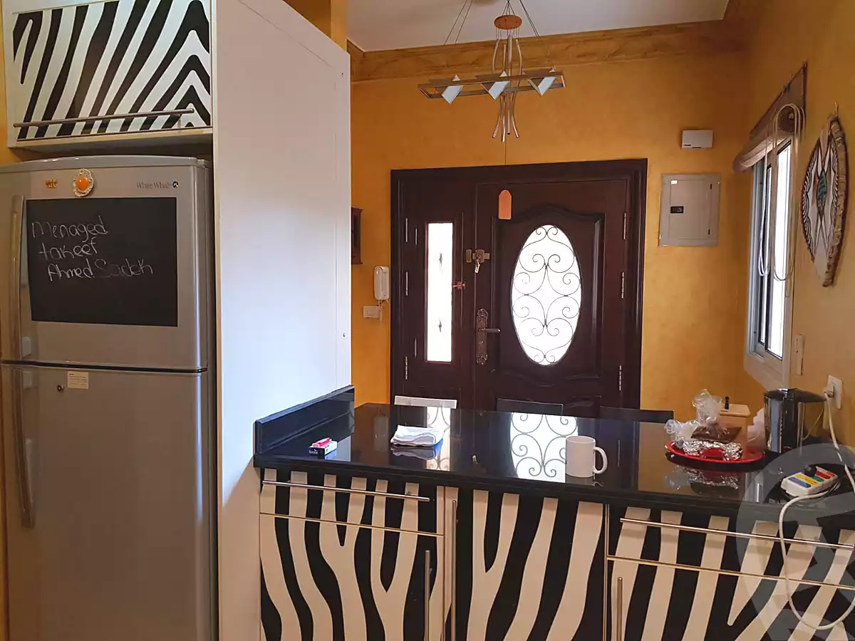https://aqarmap.com.eg/en/listing/7339377-for-sale-cairo-new-cairo-lrhb-city-phase-1-ahmed-rami-st
