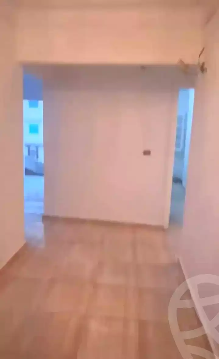 https://aqarmap.com.eg/ar/listing/7339413-for-rent-alexandria-miami-45-street