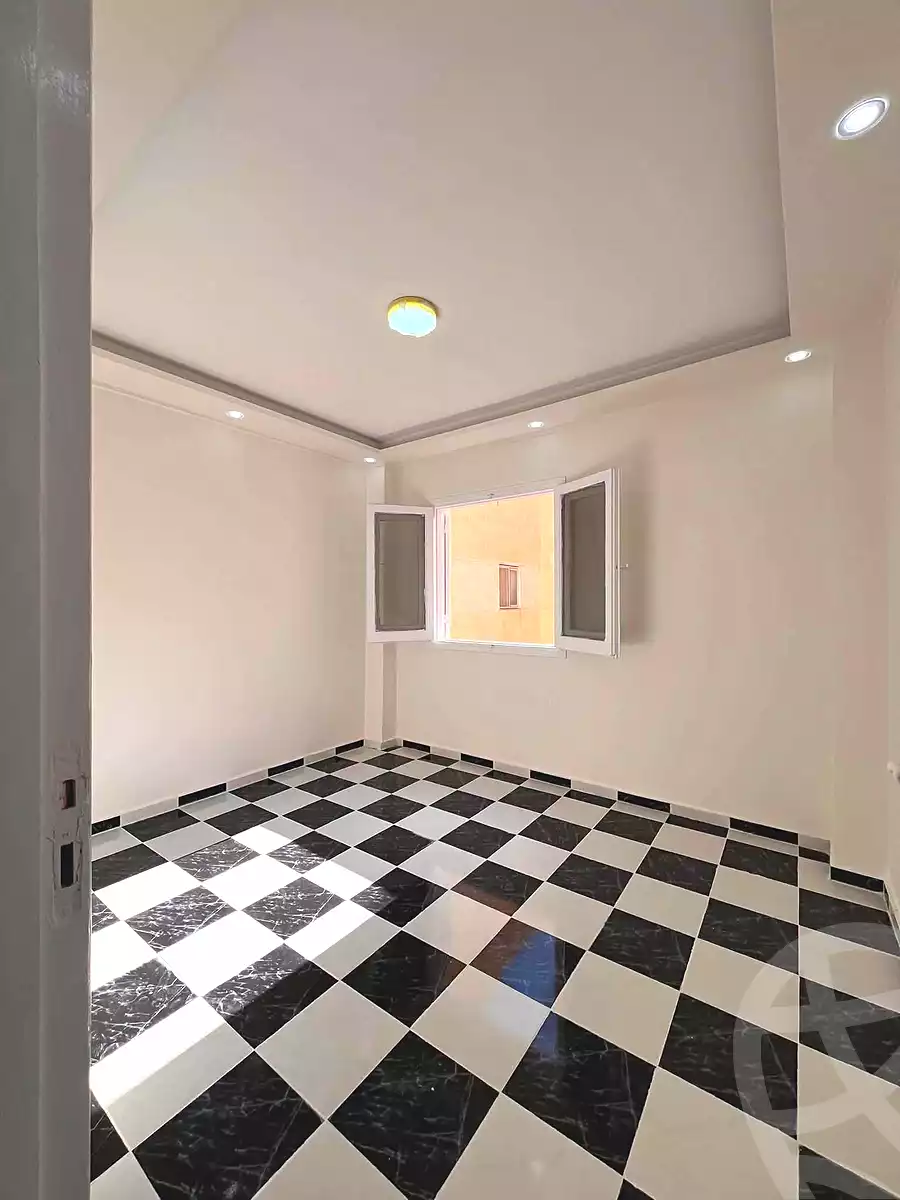 https://aqarmap.com.eg/ar/listing/7339798-for-sale-alexandria-al-agamy-shataa-el-nakheel