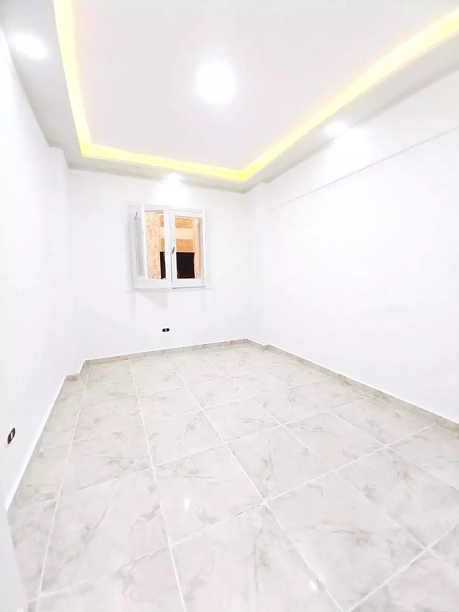 https://aqarmap.com.eg/ar/listing/7340057-for-sale-alexandria-al-agamy