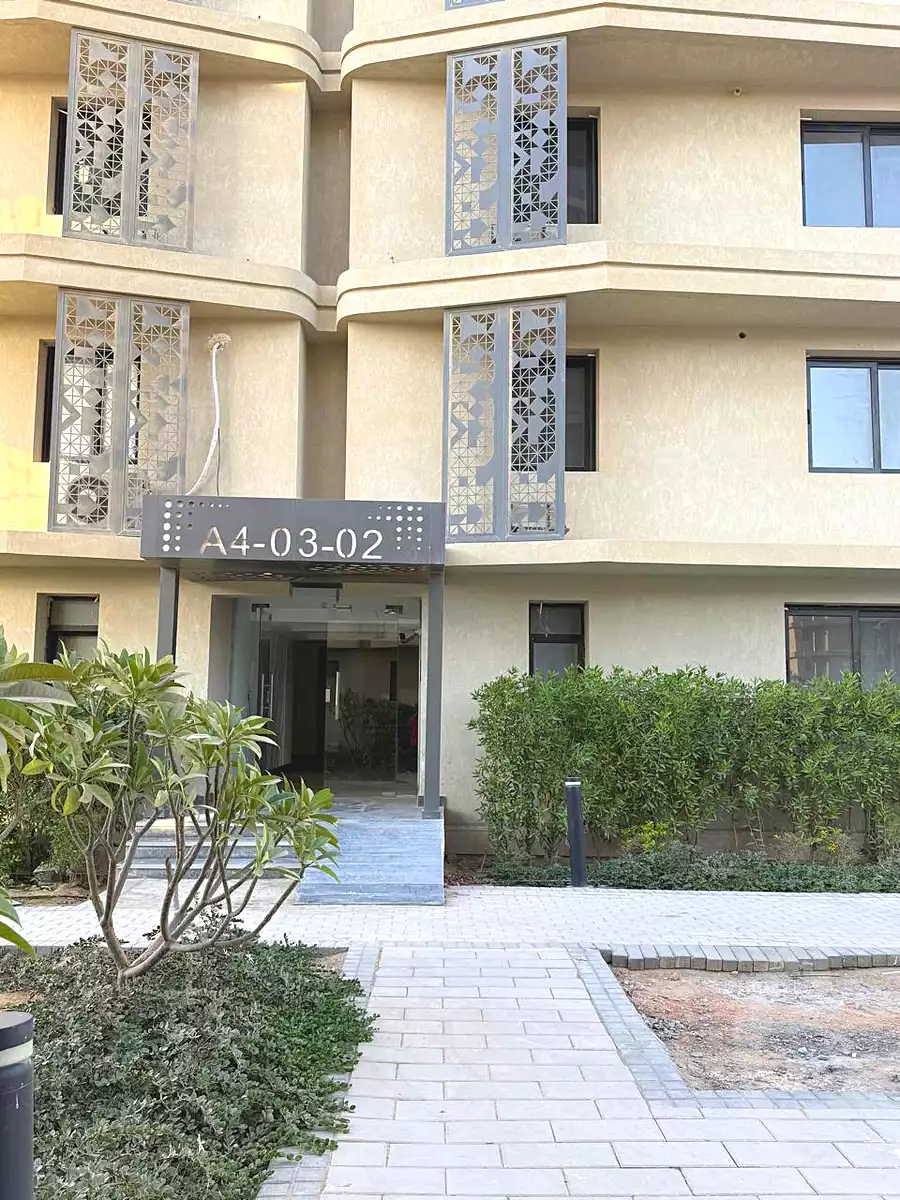 https://aqarmap.com.eg/ar/listing/7340313-for-rent-cairo-el-sheikh-zayed-city-compounds