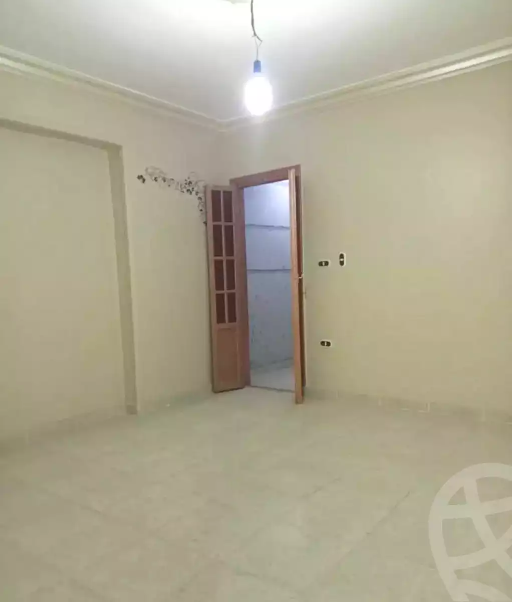 https://aqarmap.com.eg/ar/listing/7340481-for-sale-alexandria-miami-shr-jml-bd-lnsr