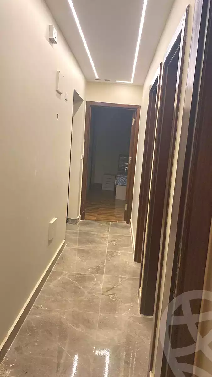 https://aqarmap.com.eg/ar/listing/7340653-for-sale-cairo-new-cairo-compounds-sarai-taval-sarai