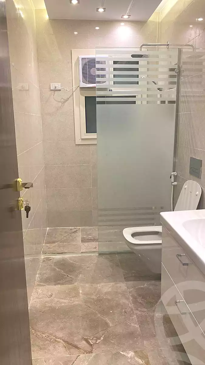 https://aqarmap.com.eg/ar/listing/7340653-for-sale-cairo-new-cairo-compounds-sarai-taval-sarai