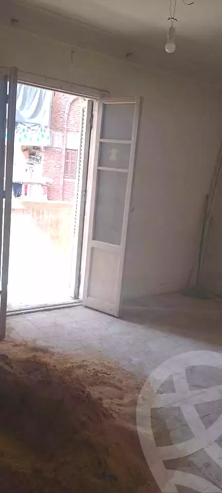 https://aqarmap.com.eg/ar/listing/7340773-for-sale-alexandria-el-asafra-shr-45