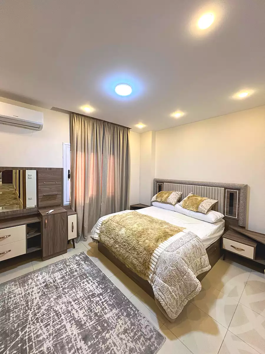 https://aqarmap.com.eg/ar/listing/7340828-for-rent-cairo-el-sheikh-zayed-city-mntq-fr-y-bmdyn-lshykh-zyd