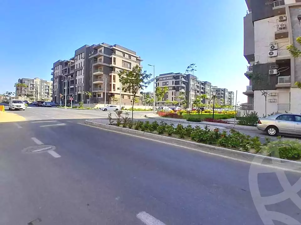https://aqarmap.com.eg/en/listing/7340853-for-rent-cairo-6th-of-october-compounds-jn-ktwbr