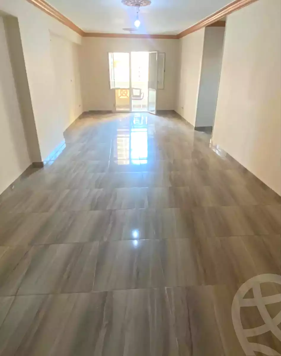 https://aqarmap.com.eg/ar/listing/7340867-for-sale-alexandria-ganaklis