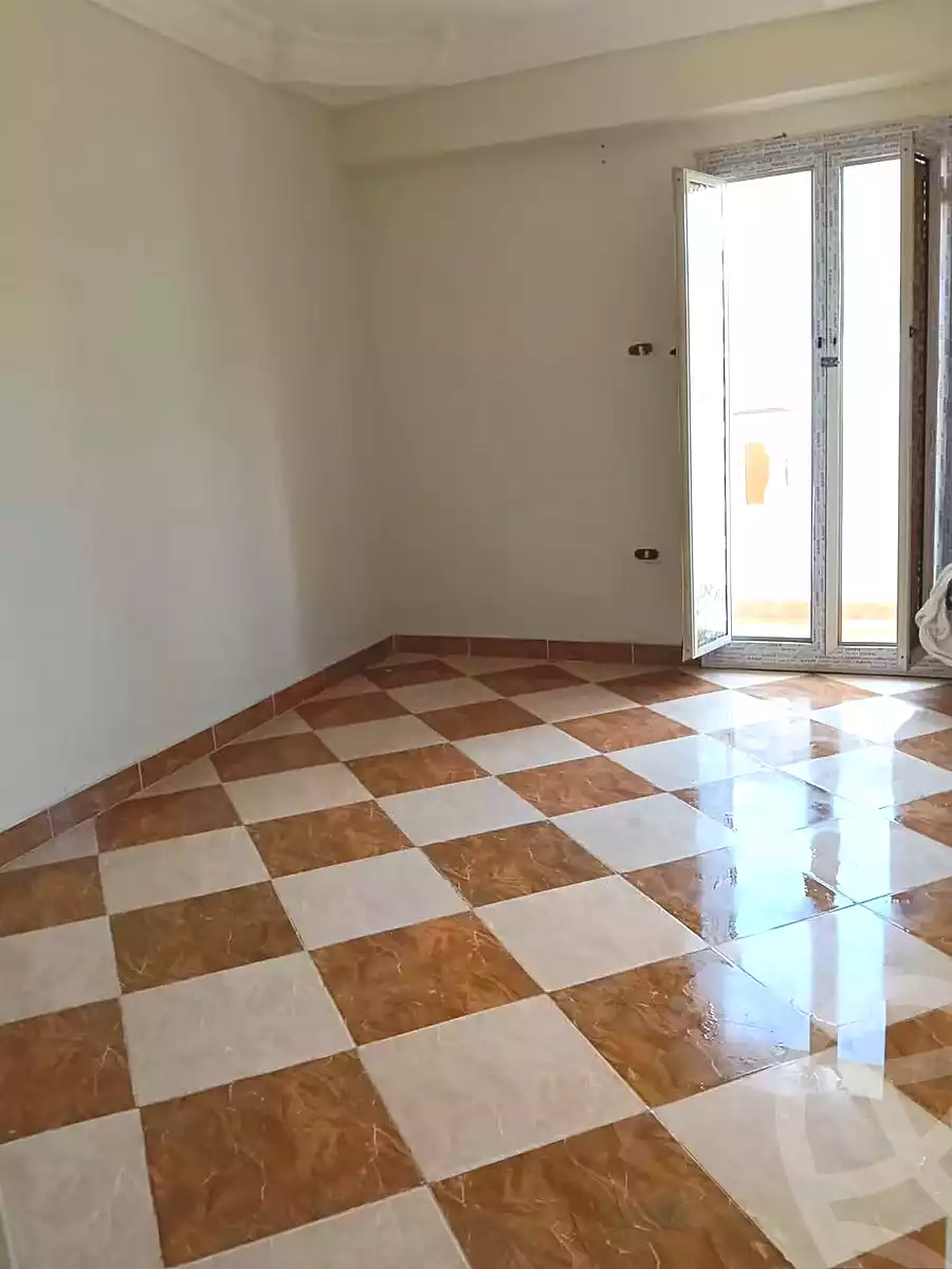 https://aqarmap.com.eg/en/listing/7340963-for-sale-alexandria-al-agamy-lbytsh-princess-st
