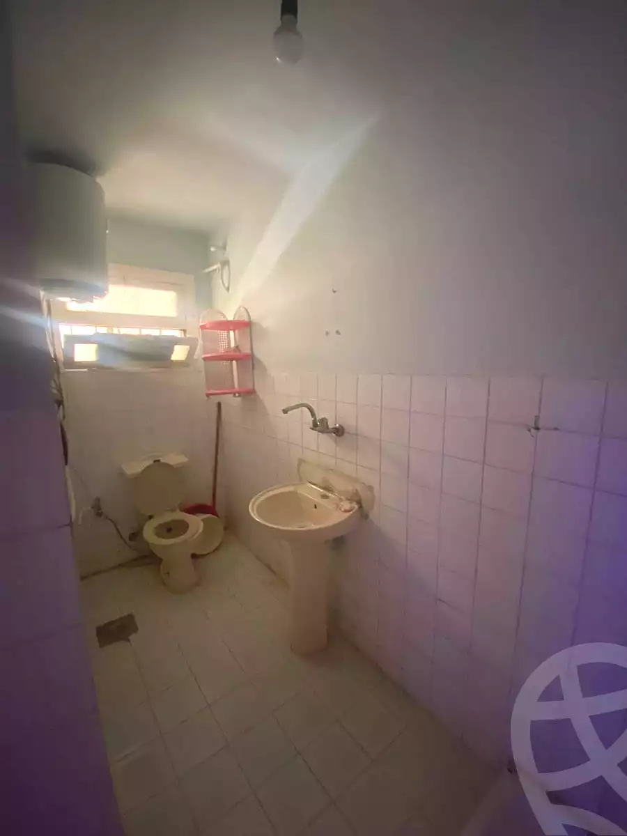 https://aqarmap.com.eg/en/listing/7340995-for-sale-alexandria-al-agamy-lbytsh-shahr-al-assal-st