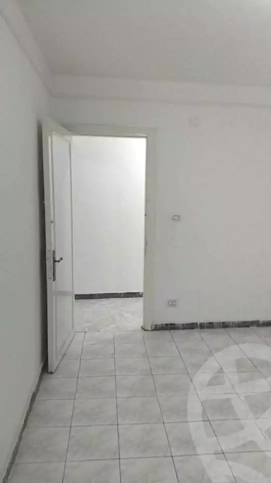 https://aqarmap.com.eg/en/listing/7341086-for-sale-alexandria-sydy-bshr-tryq-ljysh