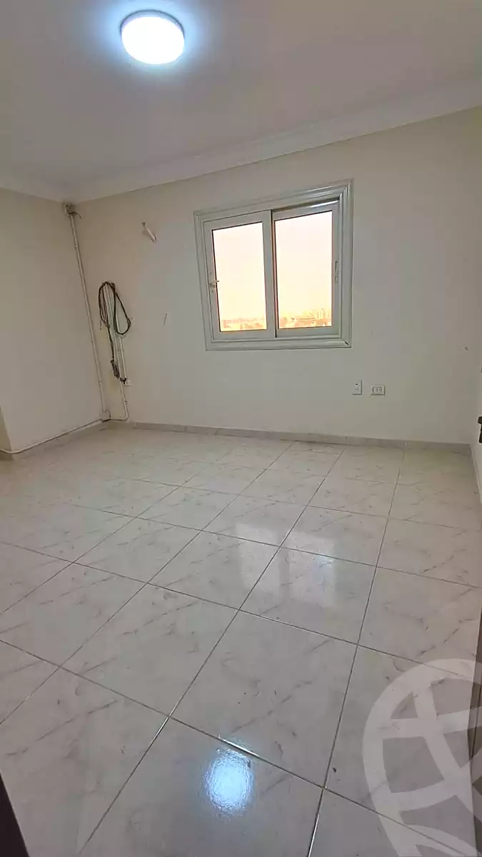 https://aqarmap.com.eg/ar/listing/7341204-for-rent-cairo-el-maadi-zahraa-el-maadi-shr-krfwr-lryysy