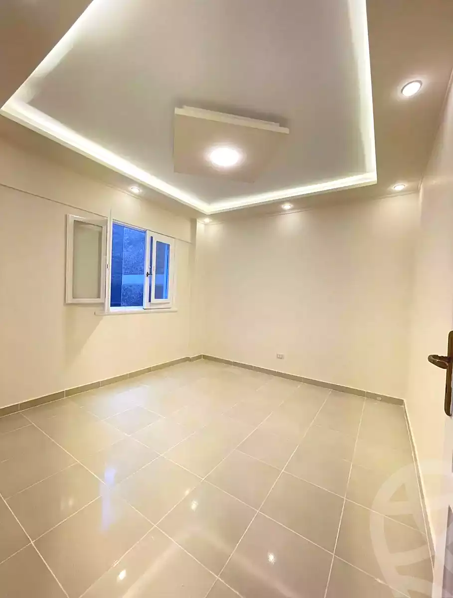 https://aqarmap.com.eg/en/listing/7341233-for-sale-alexandria-al-agamy-shataa-el-nakheel