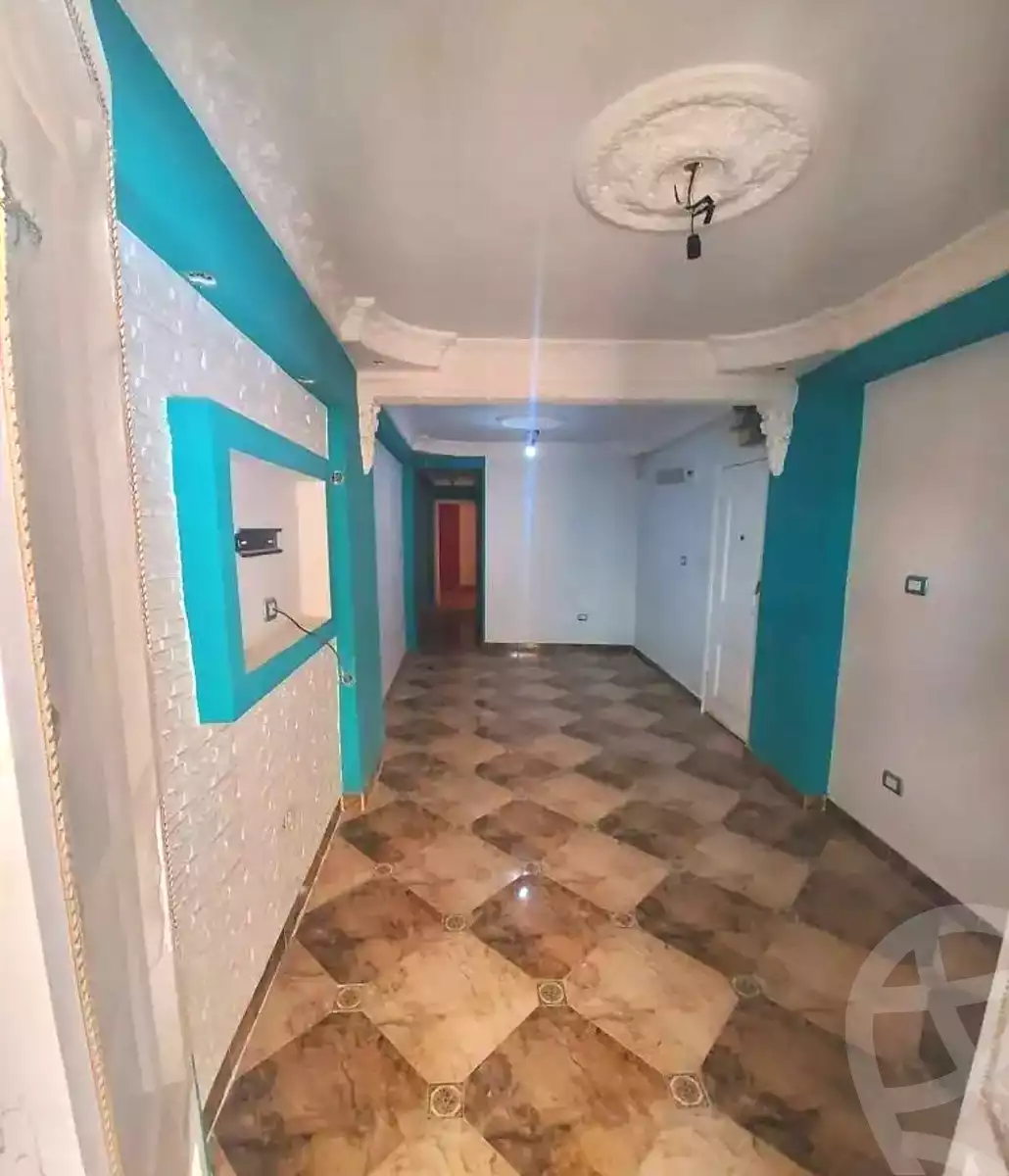 https://aqarmap.com.eg/ar/listing/7341478-for-sale-alexandria-lsywf-el-falki