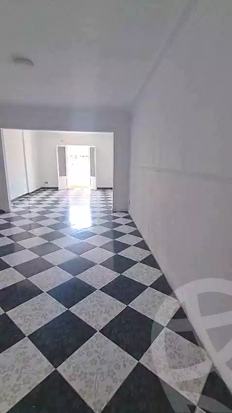 https://aqarmap.com.eg/ar/listing/7341581-for-rent-alexandria-smouha-tout-ankh-amoun-st