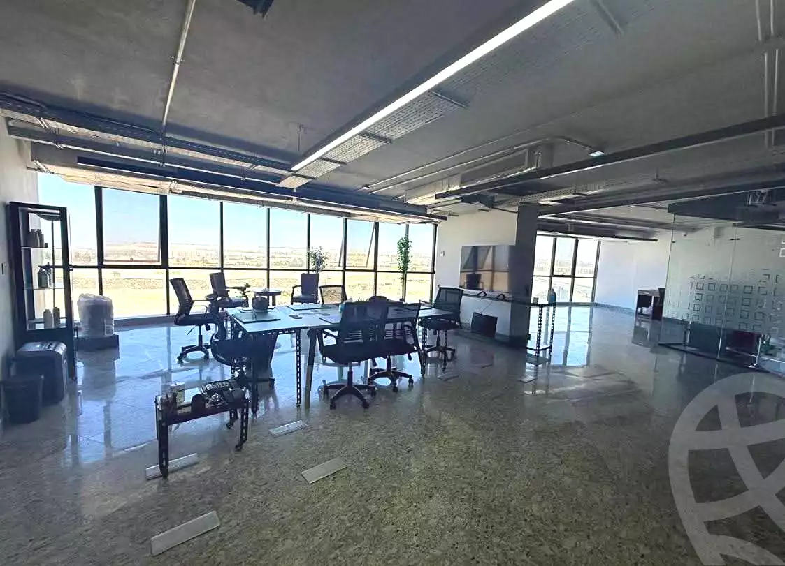 https://aqarmap.com.eg/ar/listing/7341584-for-rent-cairo-el-maadi-compounds-rayhanah-plaza